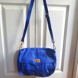 NWOT Ruby Kats Blue Crossbody Purse